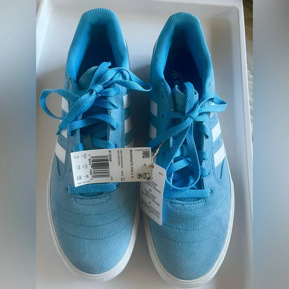 Adidas Suede Skate Boarding Tennis Shoes